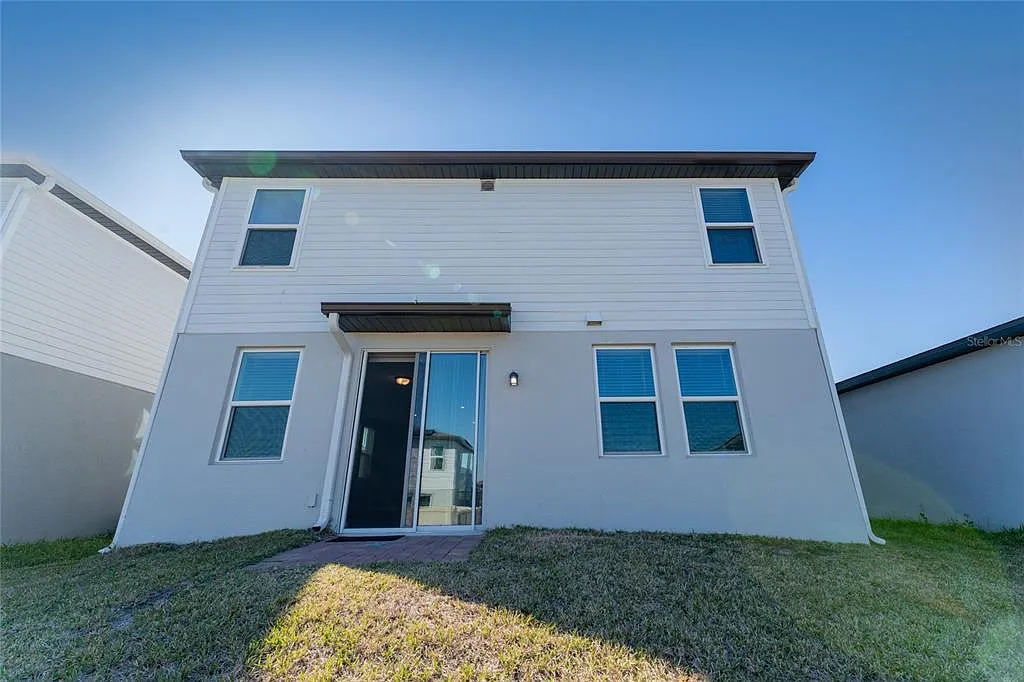 Building Photo - 3085 Bella Vista Dr