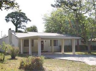 1305 Woodward Ave, Port Saint Joe, FL 32456