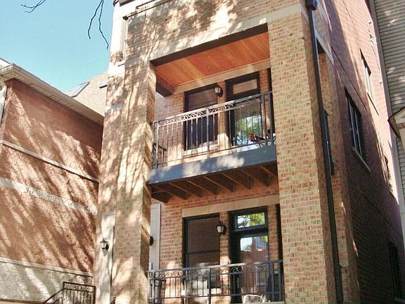 5th image of 2847 N Southport Ave APT 3L