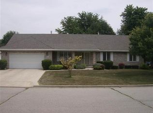 316 S School St, Minier, IL