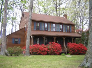 307 Wadsworth Dr, North Chesterfield, VA 23236