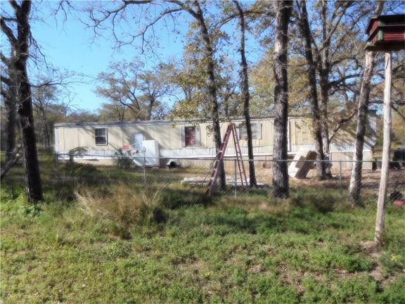5th image of 229 Arrowhead Dr