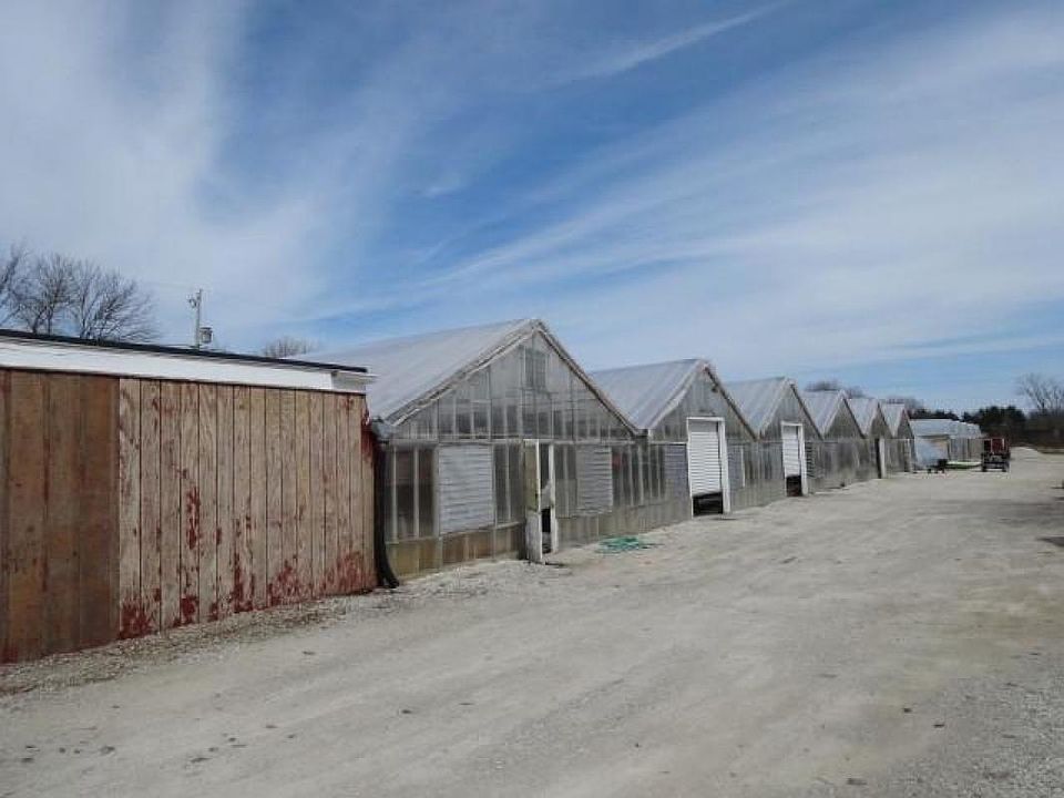2nd image of 6207 Douglas Ave