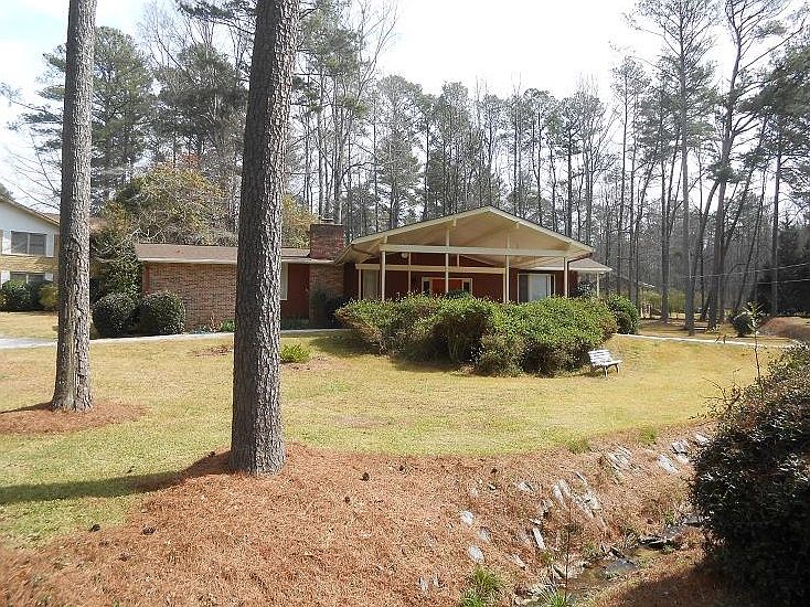 1st image of 3172 Rockview Dr