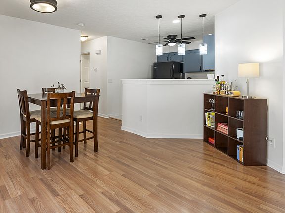5th image of 2544 Sonar St