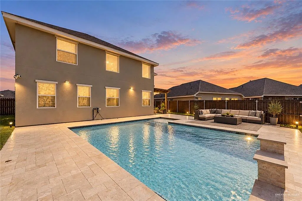 5 bed, 3.5 bath, 2976 sqft, $3,600 — Photo 3