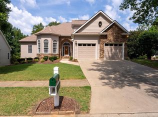 912 Wando Rd, Roebuck, SC 29376