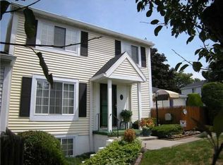 229 Greenway Blvd, Churchville, NY 14428