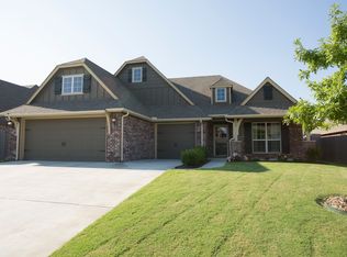 3712 W 106th St S, Jenks, OK 74037