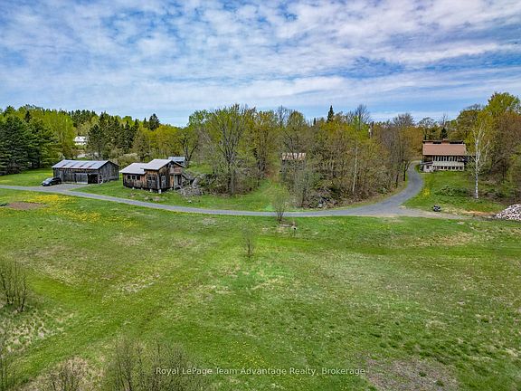 2nd image of 315 Lorimer Lake Rd