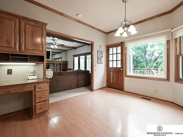 13442 Sherwood Ave — Photo 28