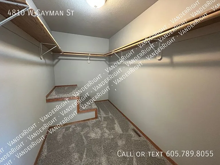 4810 W Cayman St — Photo 14