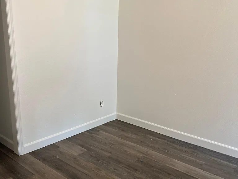 7329 N Woodrow Ave — Photo 5