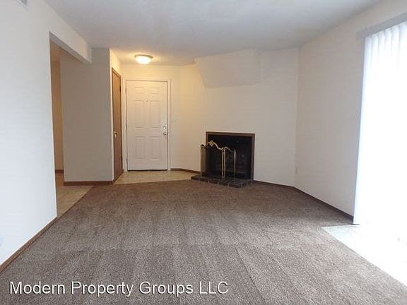 4th image of 202 W Ash St APT 6