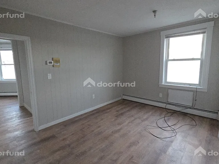 318 Central St #8 — Photo 7