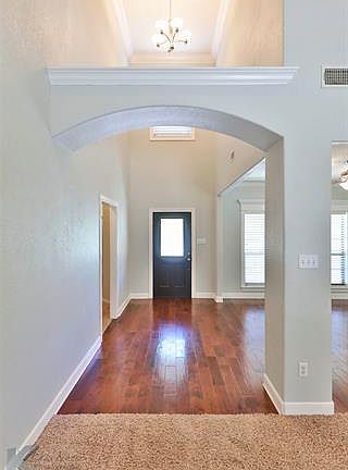 4th image of 710 Camri Ln
