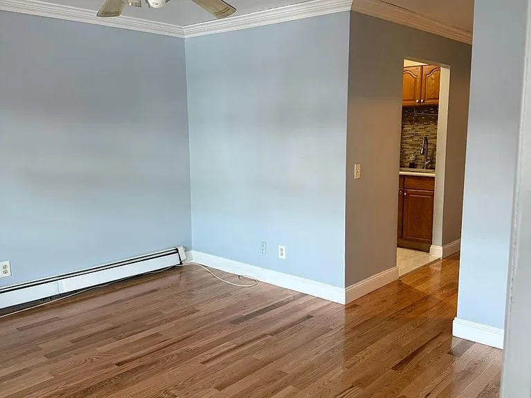 33 Harper Ct #1 — Photo 8