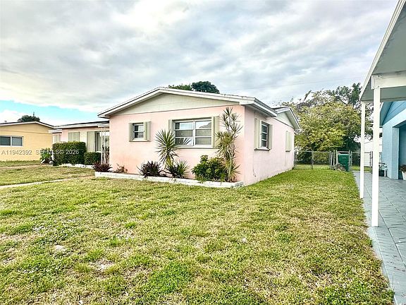 3rd image of 1815 NW 188th Ter