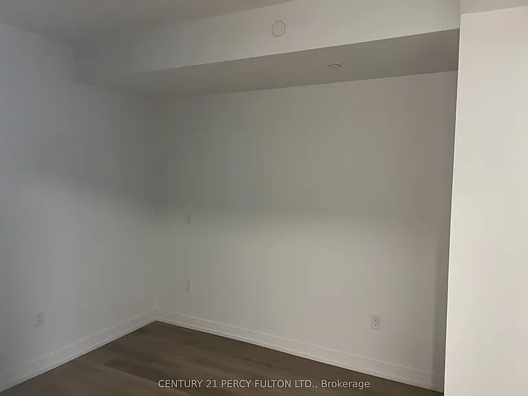 1 Jarvis St #321 — Photo 6