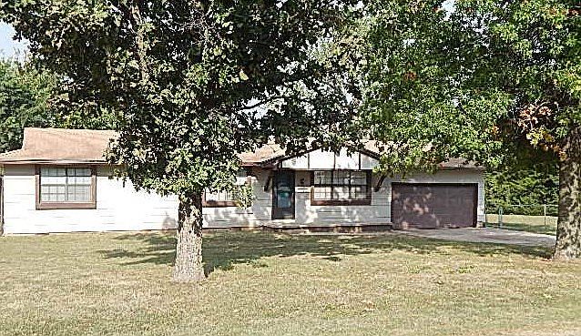 1st image of 3415 Meadowlark Ln