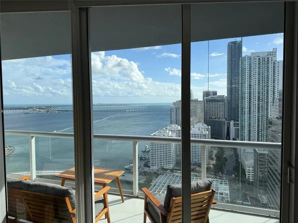 495 Brickell Ave, Miami, FL