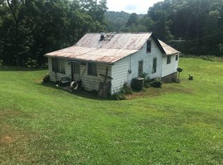 7135 Black Oak Rd, Fraziers Bottom, WV 25082