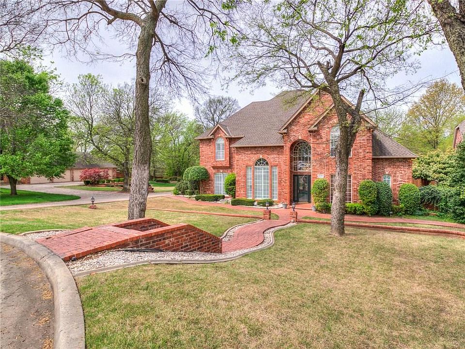 1st image of 11308 Greenbriar Chase