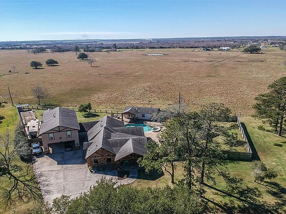 2nd image of 5022 Riverview Dr