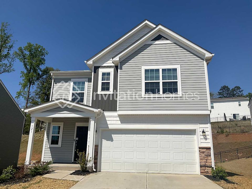 1st image of 121 Hazelnut Way