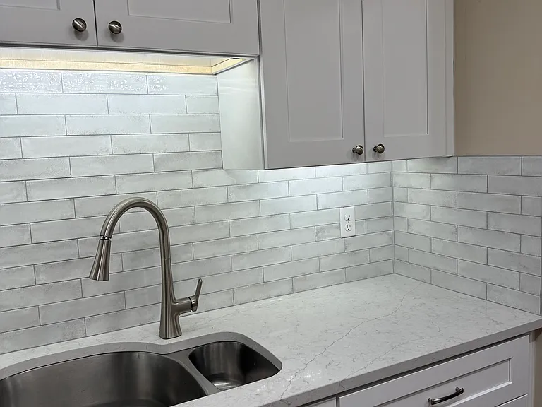 1390 Cedarwood Dr #D1 — Photo 2