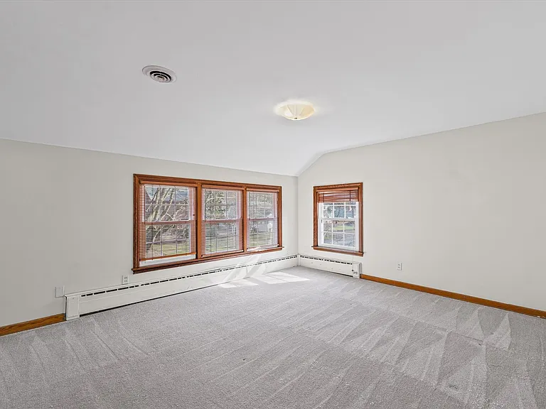 207 W Vermont Ave — Photo 15