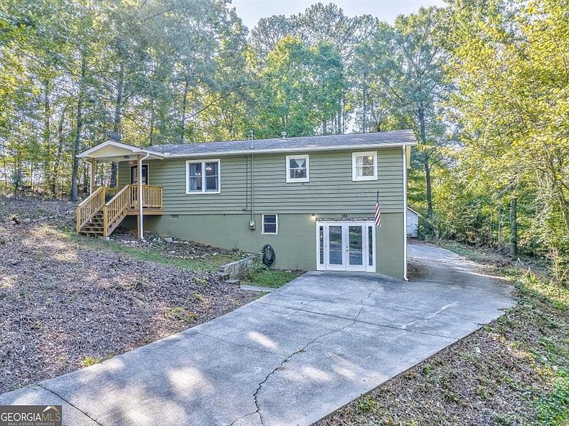 1st image of 111 Sylvan Dr