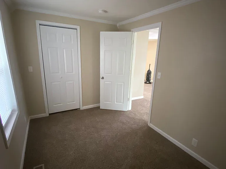 2511 Rheinhardt Ave — Photo 3