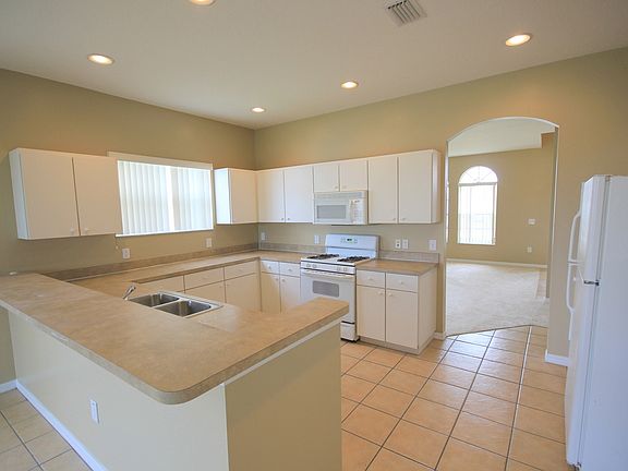 2nd image of 24729 Siena Dr