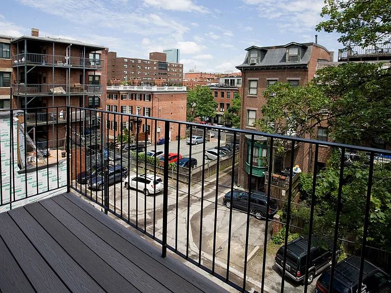 658 Massachusetts Ave #3E — Photo 11