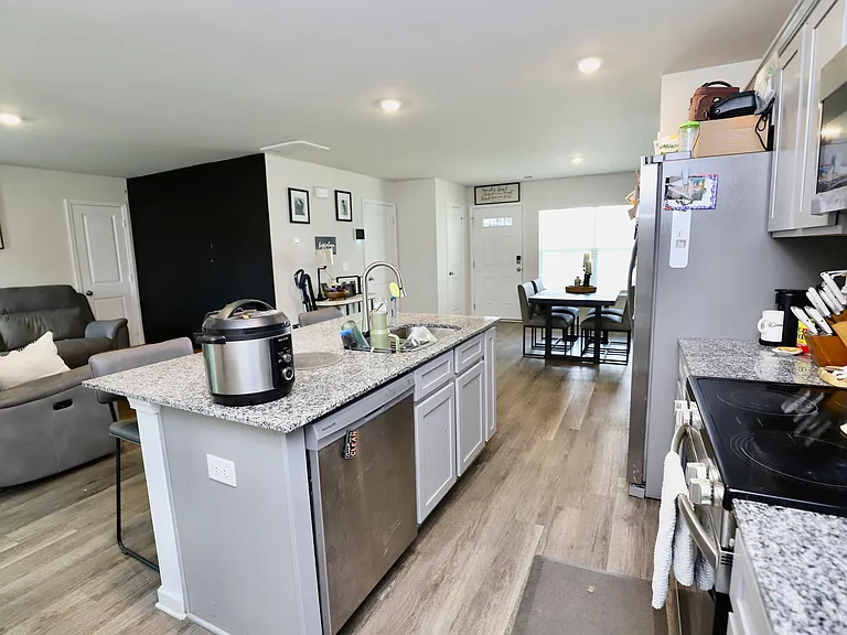 210 Bevington Brook Ln — Photo 17