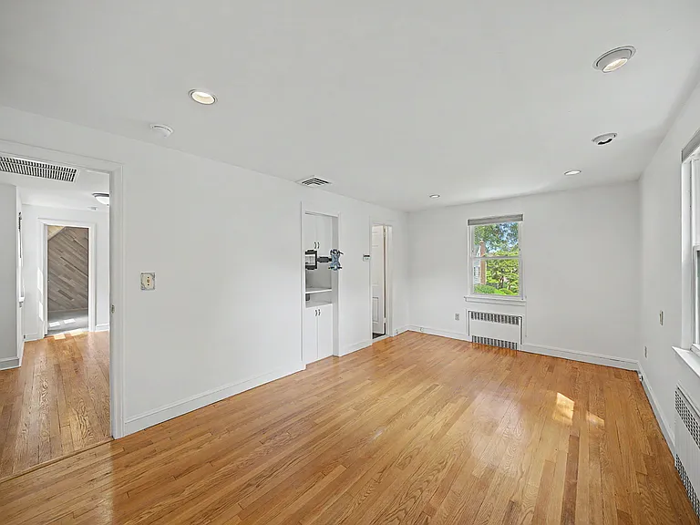 34 Esmond Pl — Photo 47