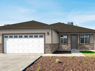 1030 Acacia, Woodlake, CA 93286