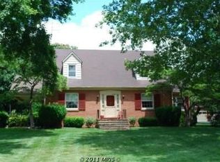 821 W Main St, Purcellville, VA 20132