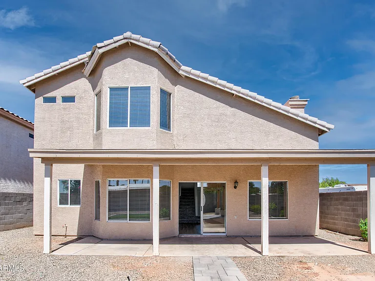 1550 N Sunset Pl — Photo 22