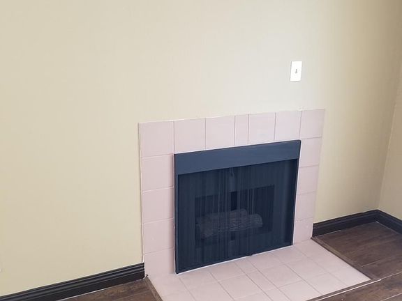 5th image of 1200 S Corning St APT 202