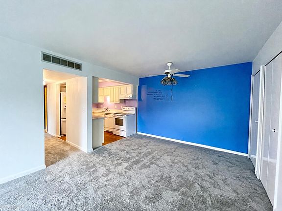 5th image of 54749 Shelby Rd #65/4