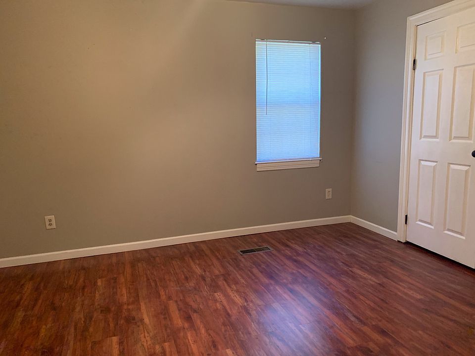 104 Center 104 E Center St Jonesboro AR Zillow
