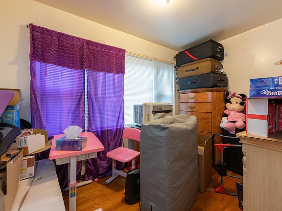 5th image of 2819 W Balmoral Ave