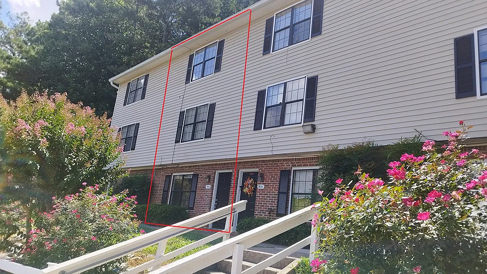 3 bed, 2.5 bath, 1750 sqft, $2,100 — Photo 1