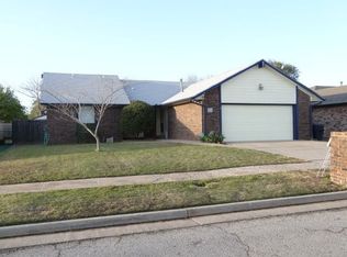 17 SW 69th St, Oklahoma City, OK 73139