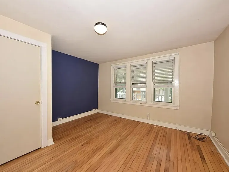 1818 N Arlington Pl — Photo 9