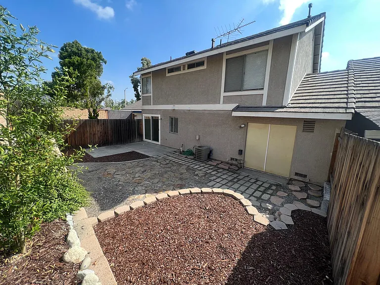 12340 Daisy Ct — Photo 29