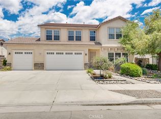 1136 Broadway Ln, Hemet, CA 92545