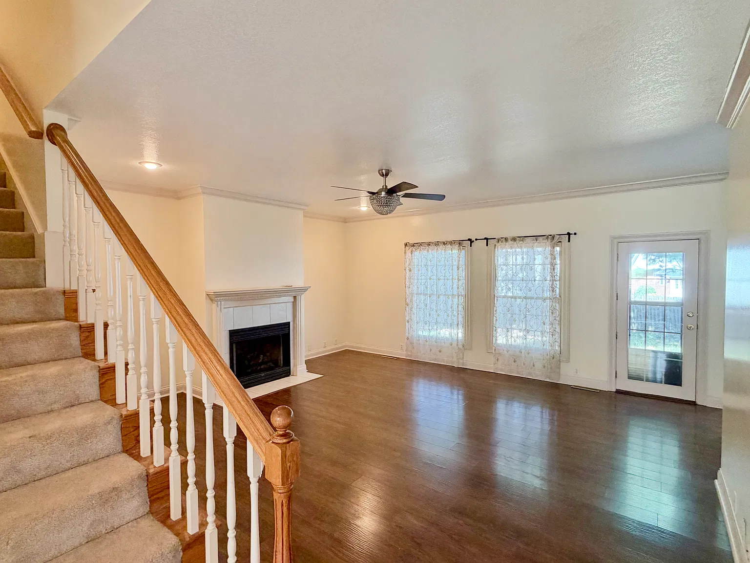 4 bed, 3094 sqft, $2,500 — Photo 2